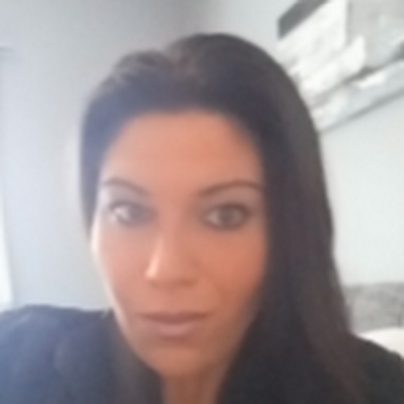 Meet your Posher, Maryse - Picture 1 of 1